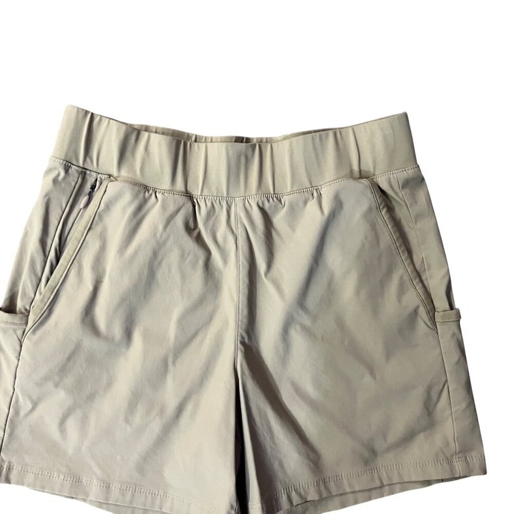 Columbia Womens Pull On Shorts M 5” Inseam Tan Casual Used - Picture 13 of 13